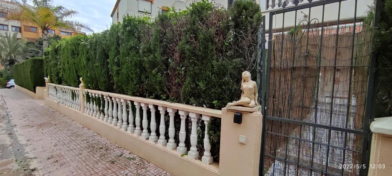 Punta Prima Bungalow Jardin Privado 또레비에하 외부 사진